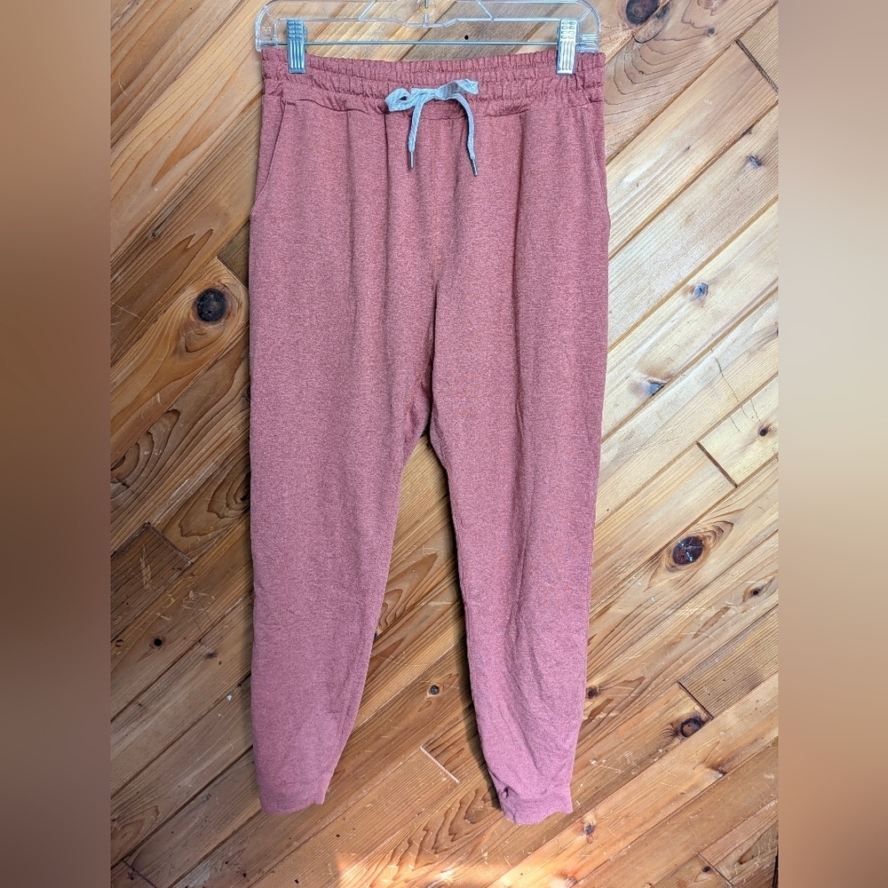 Vuori Women's Performance Jogger Size Small